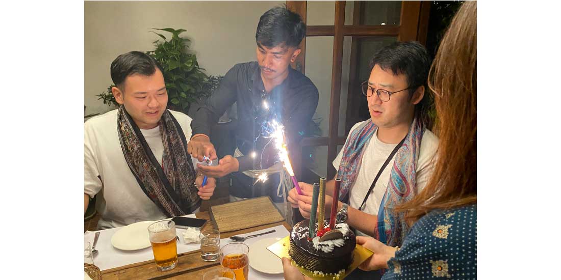 バースデーサプライズの様子