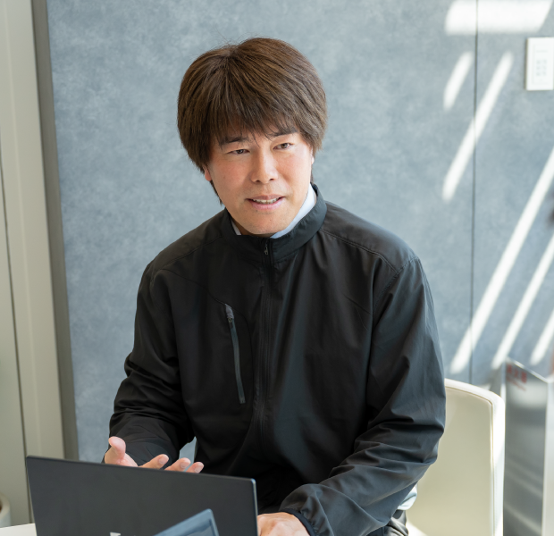 上級オペレーター資格を取得し、輪番班長へ